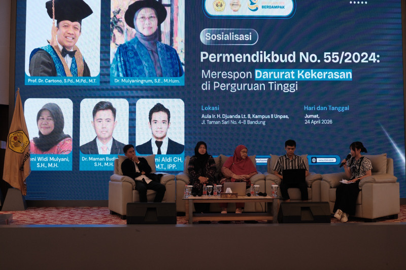 Potret berlangsungnya Kegiatan Sosialisasi Permendikbud No. 55/2024: Merespon Darurat Kekerasan di Perguruan Tinggi bertempat di Aula Mandala Saba Ir. H Djuanda lt. 8 Kampus II Unpas Tamansari pada hari jumat, 24 April 2026 (Moch. Rafi Gustiawan/JUMPAONLINE)